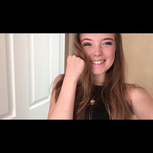 Meet your Posher, Jess - Picture 1 of 1